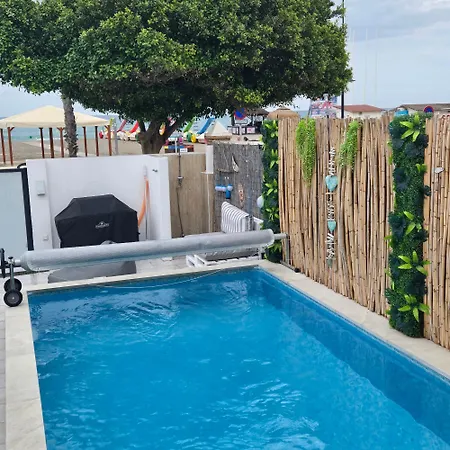 Casa De Almano - Direct On * 托雷莫利诺斯